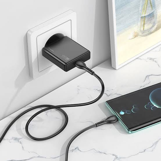CHARGER HOCO 20W C37